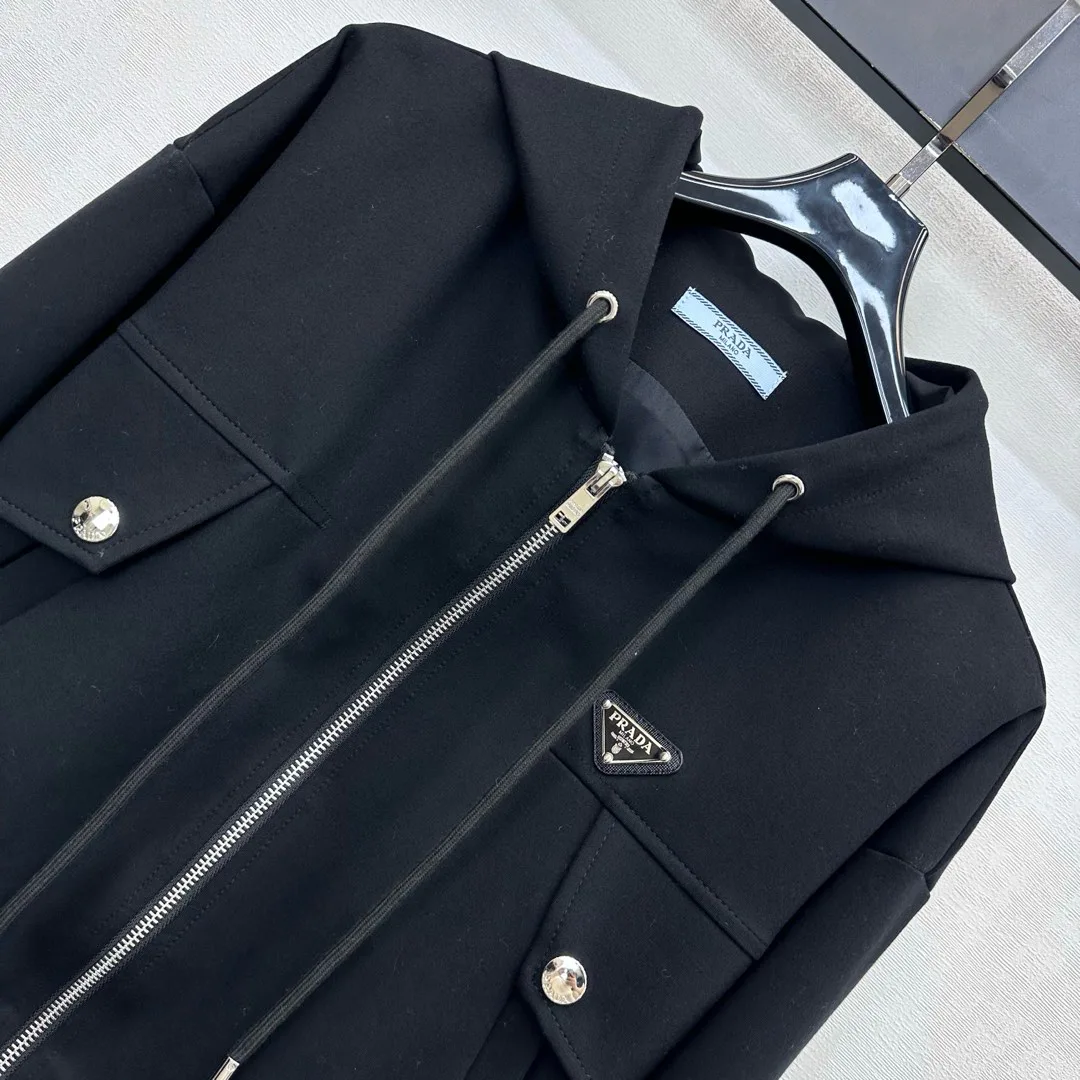 Куртки И Пуховики Женские Prada 1567558