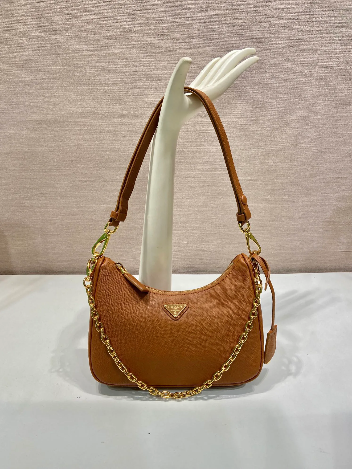 Классические Сумки Женские Prada 10000403