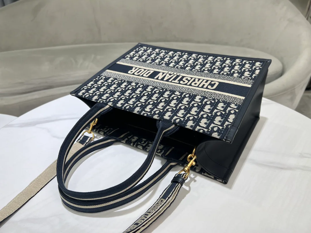 Классические Сумки Женские Christian Dior 10050509