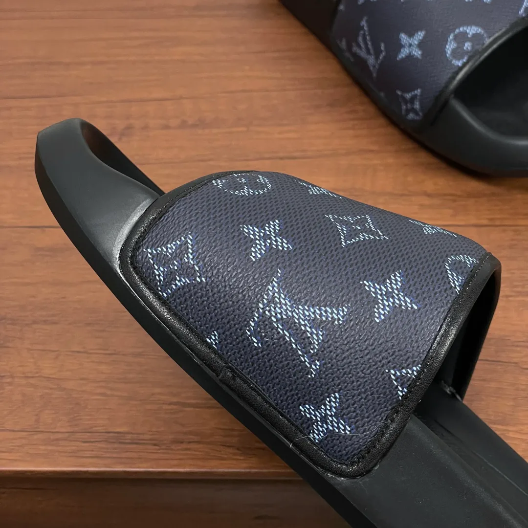 Шлепанцы Женские Louis Vuitton 74080