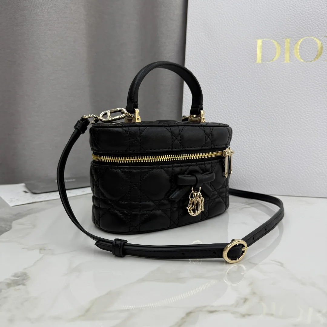 Классические Сумки Женские Christian Dior 11905729