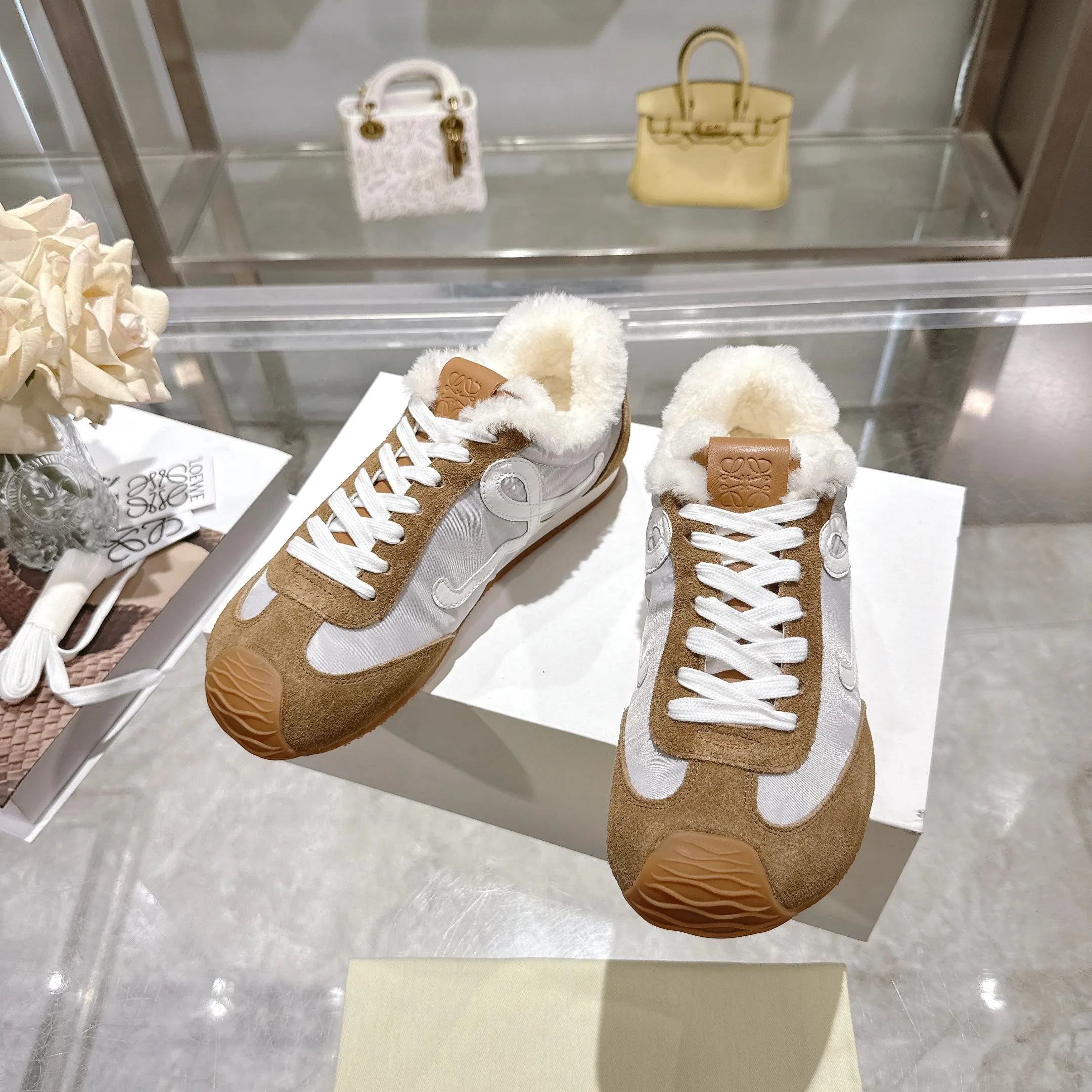 Кроссовки Женские Loewe 384978