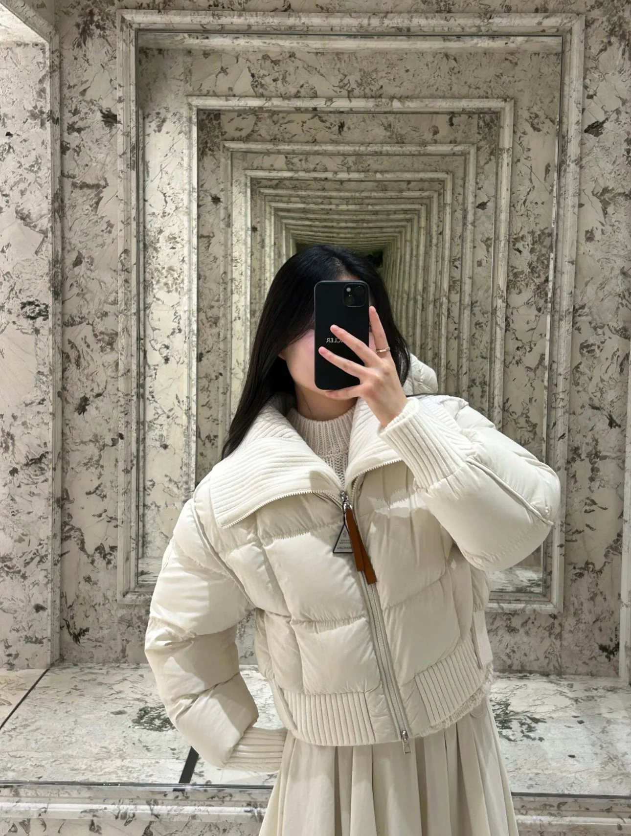Куртки И Пуховики Женские Moncler 19245317