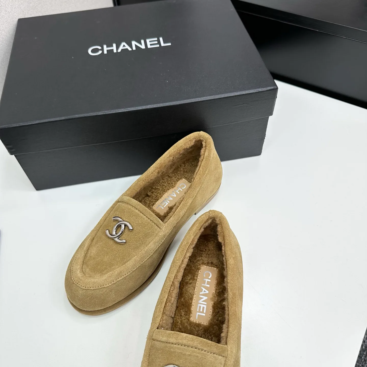 Лоферы И Мокасины Женские Chanel 18083886