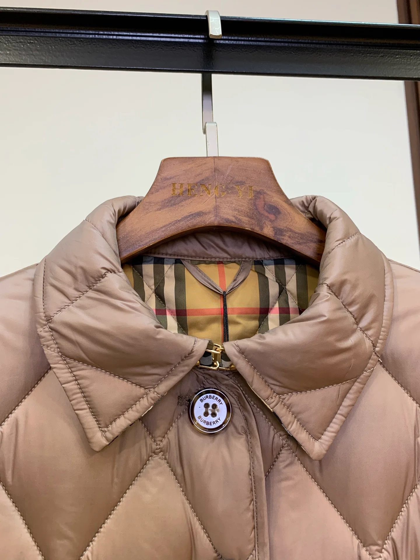Куртки И Пуховики Женские Burberry 1112341
