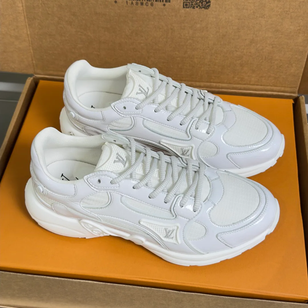 Кроссовки Женские Louis Vuitton 11646814
