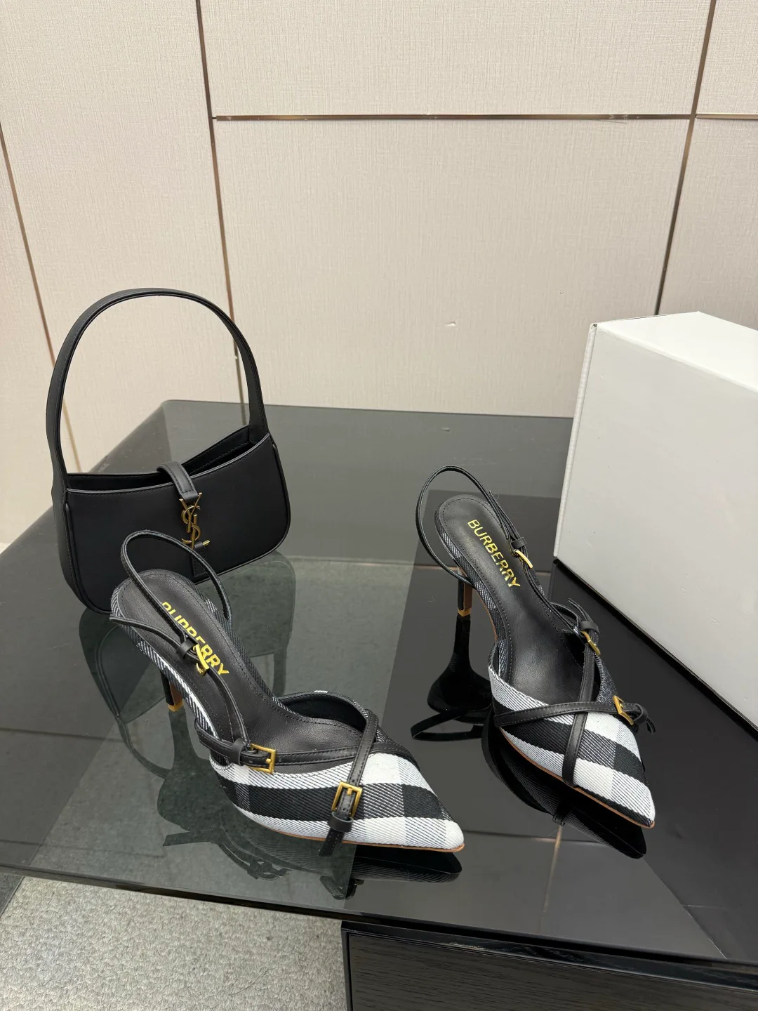 Туфли Женские Burberry 11336458