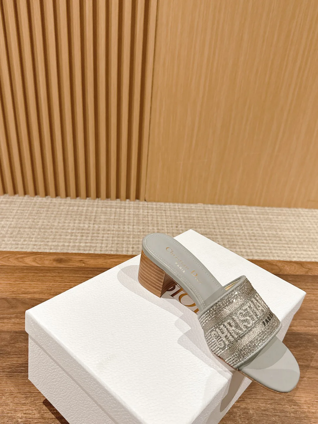 Босоножки Женские Christian Dior 11599929