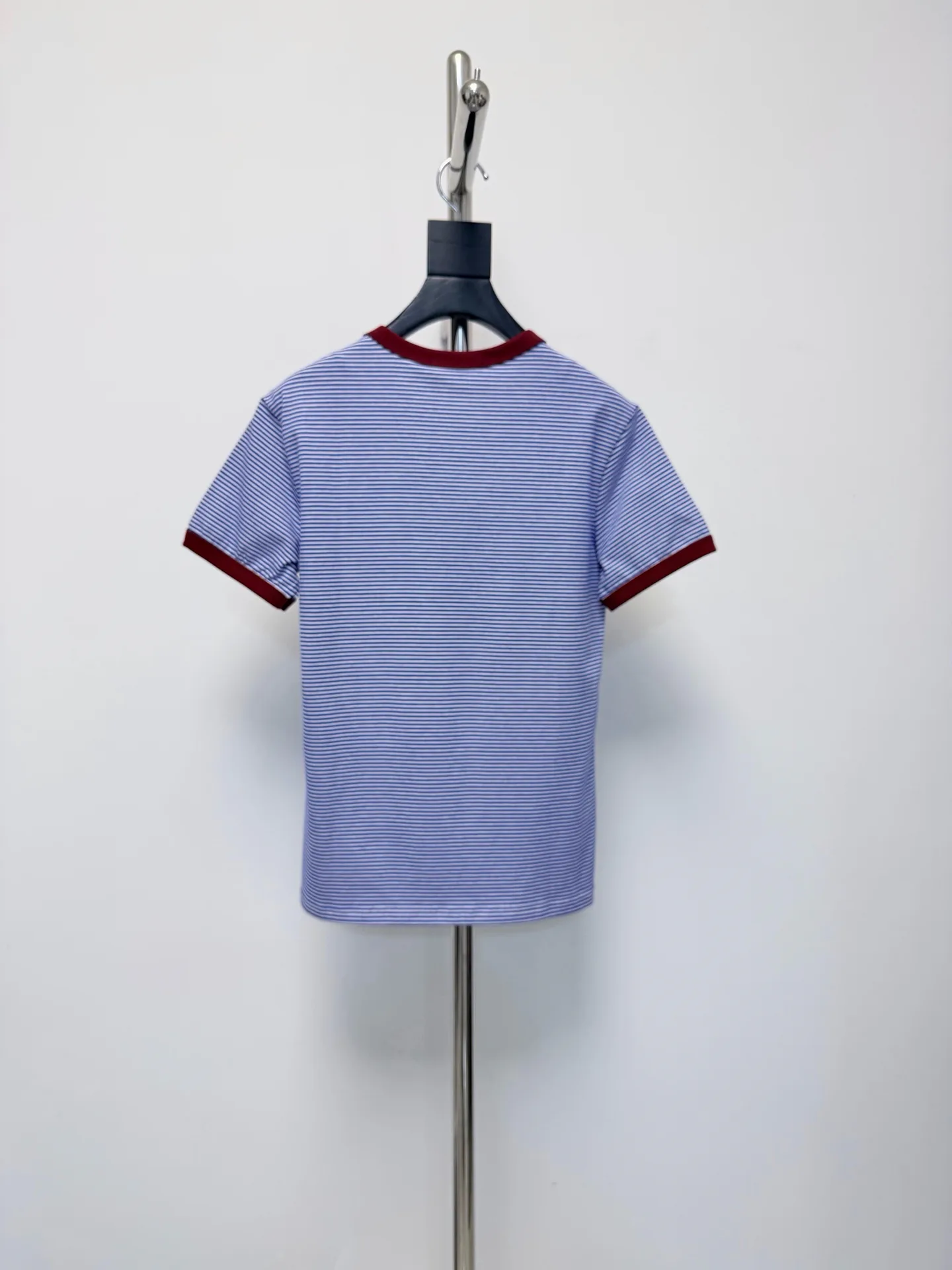 Футболки Женские Prada 11546586