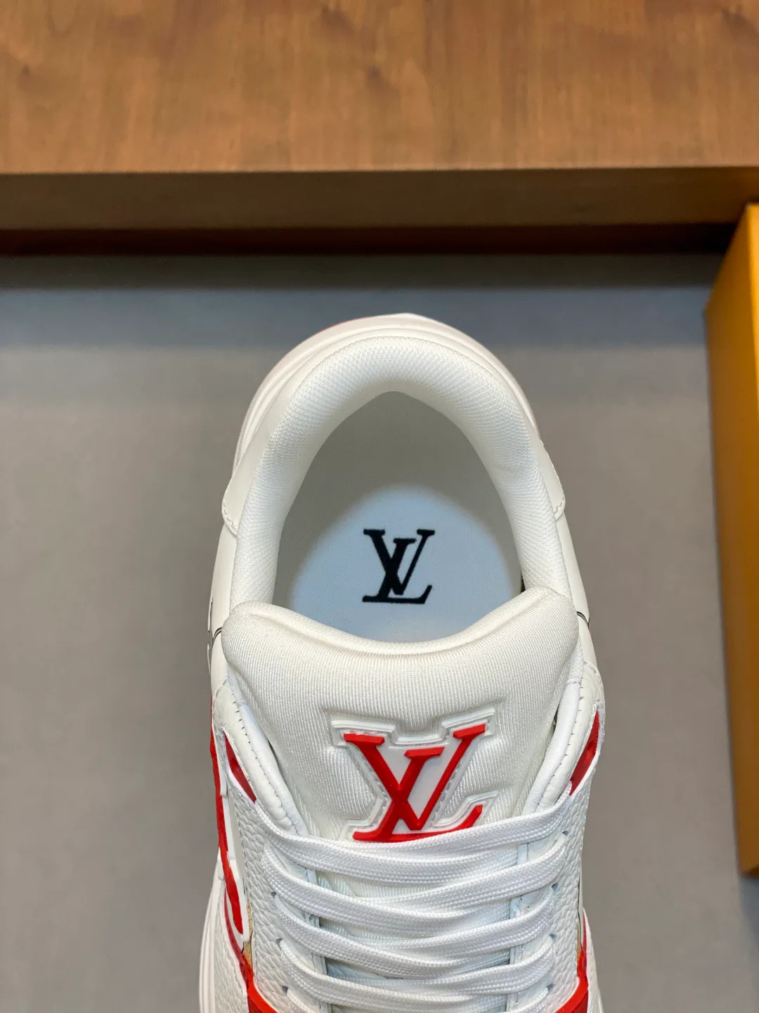 Кроссовки Мужские Louis Vuitton 1745526