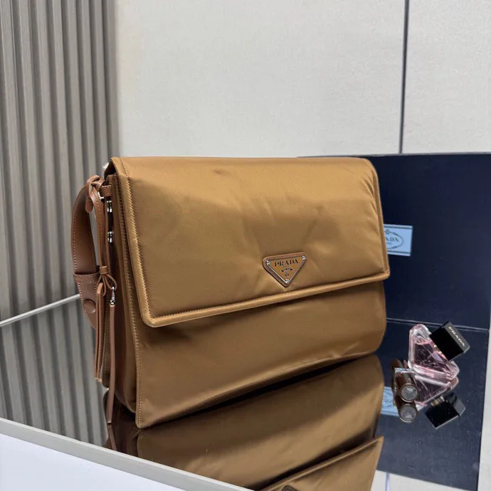 Сумки На Ремне Женские Prada 702845