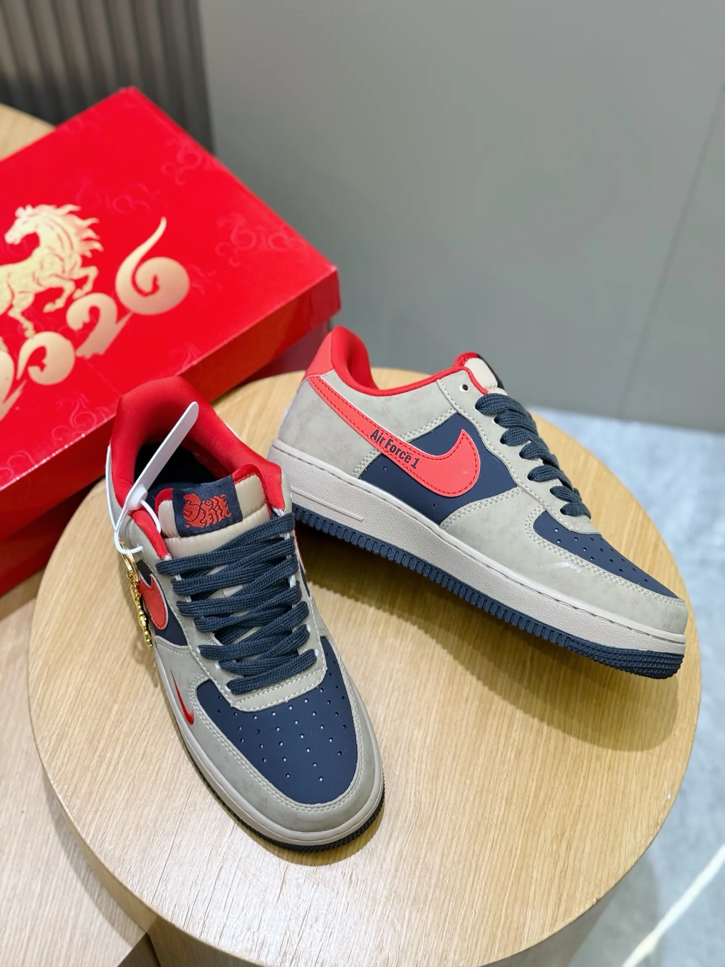 Кроссовки Женские Nike 991720