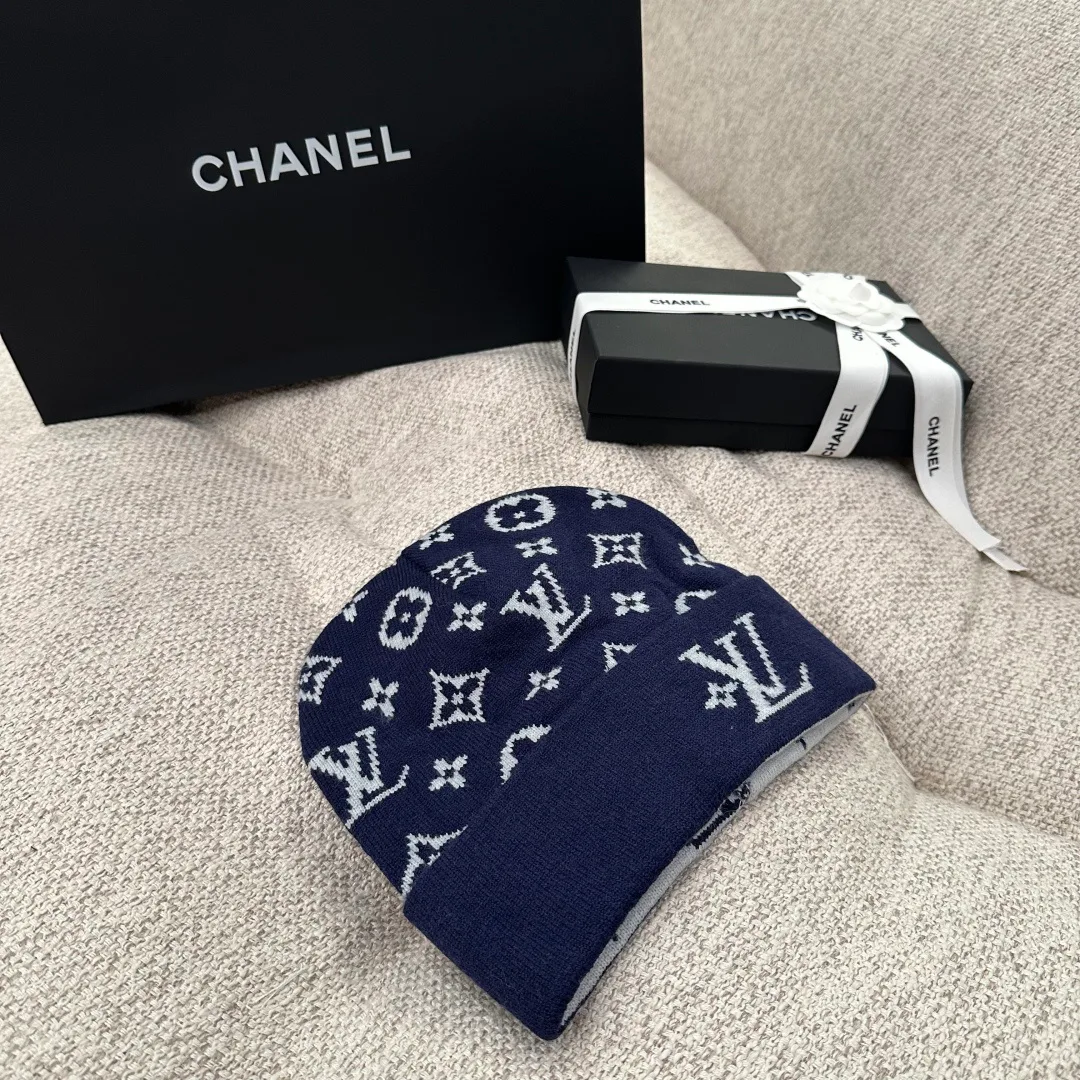 Головные Уборы Louis Vuitton 18074889