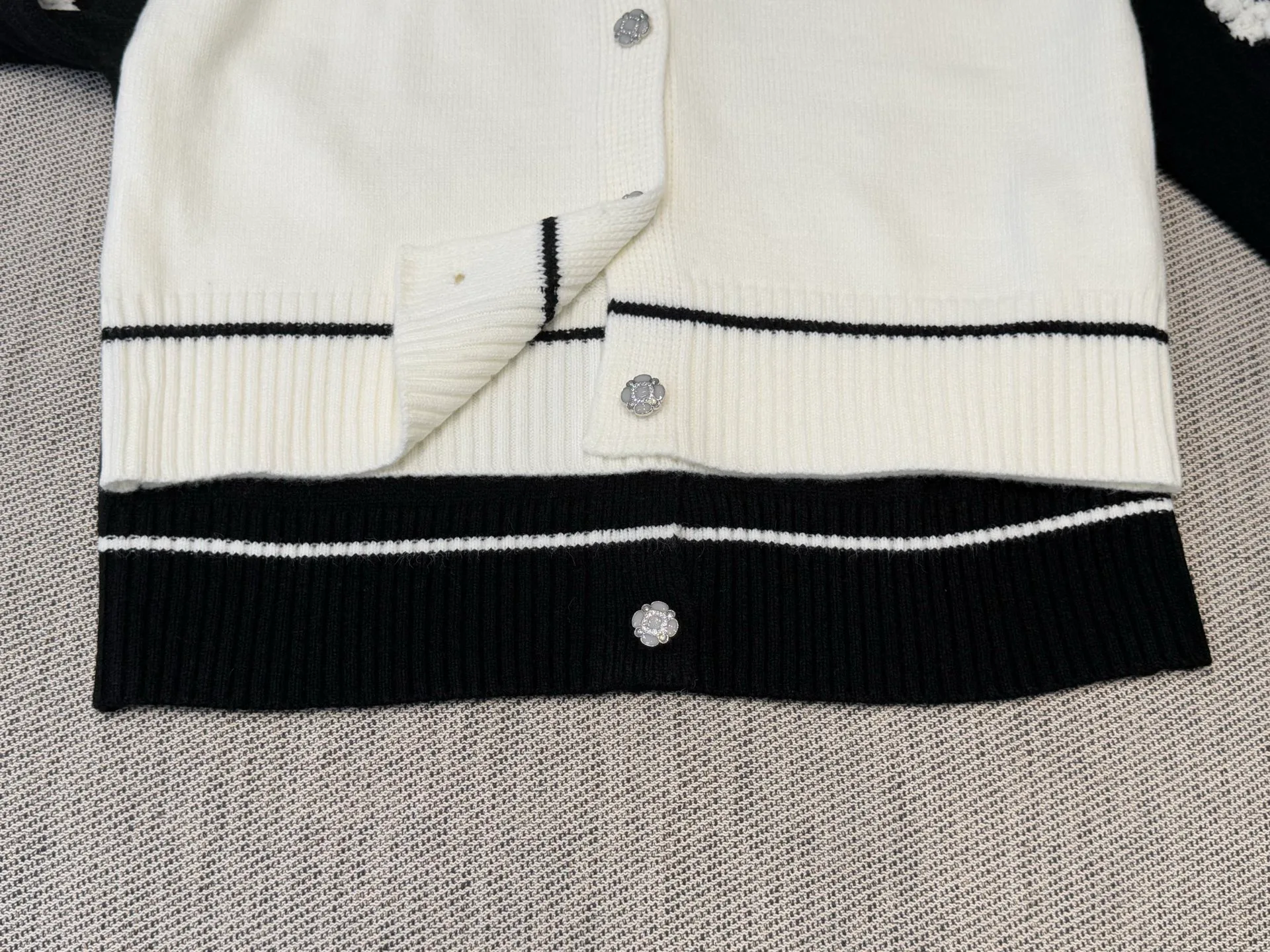 Джемперы И Свитеры Женские Chanel 522691