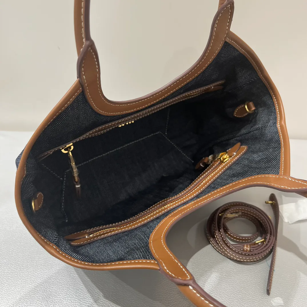 Сумки На Ремне Женские Miu Miu 155557