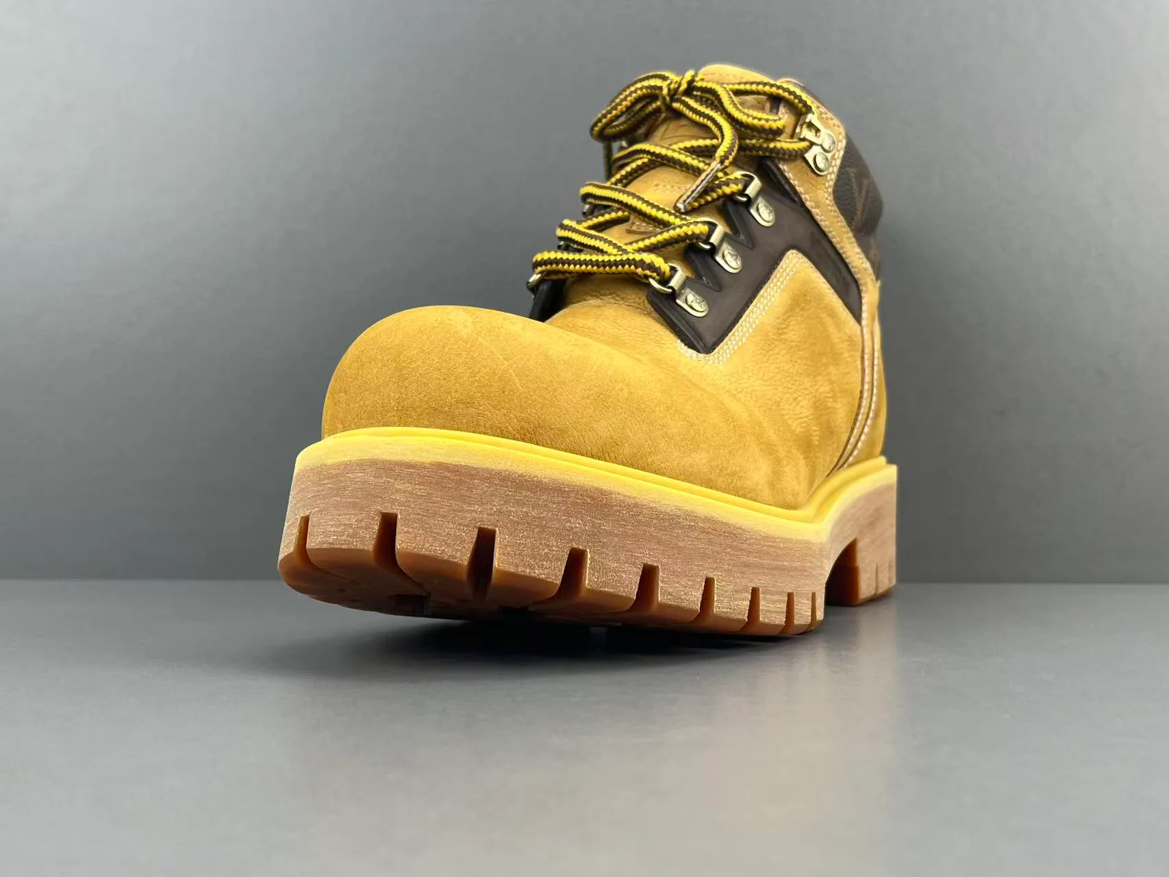 Ботинки Мужские Louis Vuitton 10616251