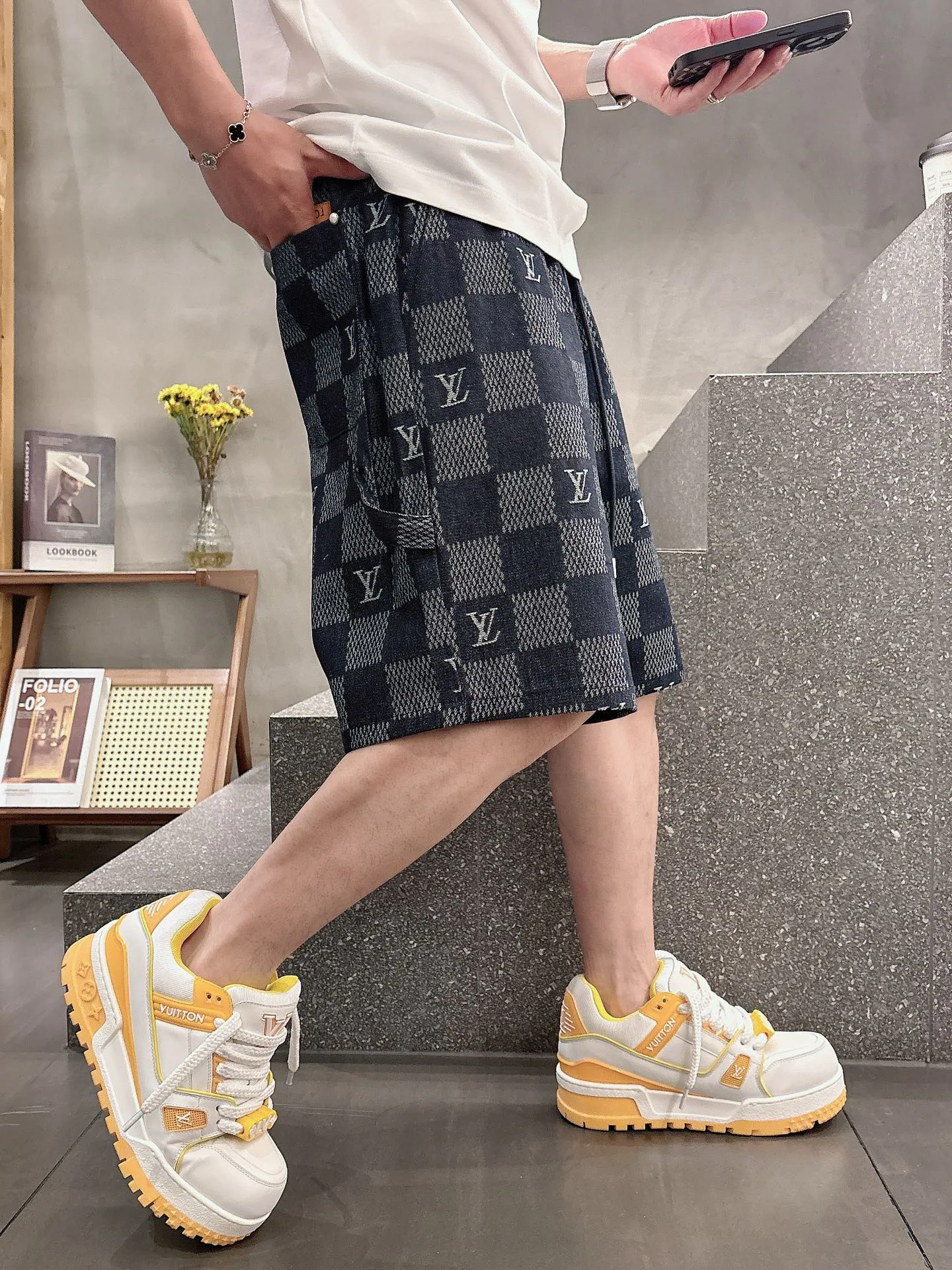 Шорты Мужские Louis Vuitton 13479643