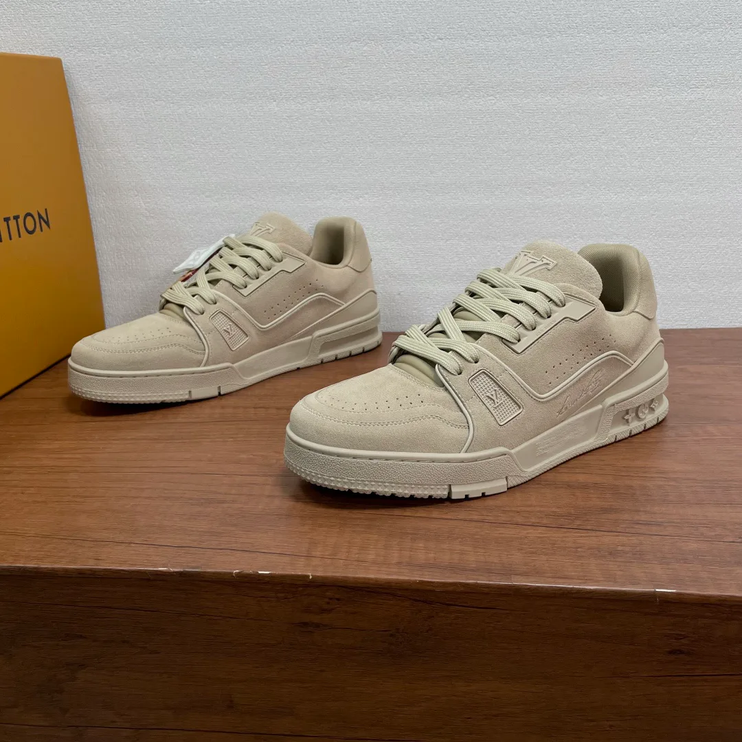 Кроссовки Мужские Louis Vuitton 17461094