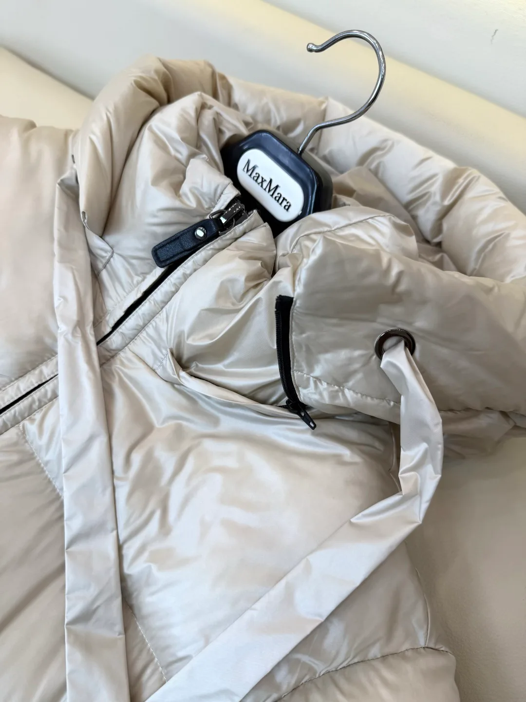 Куртки И Пуховики Женские Max Mara 18858518