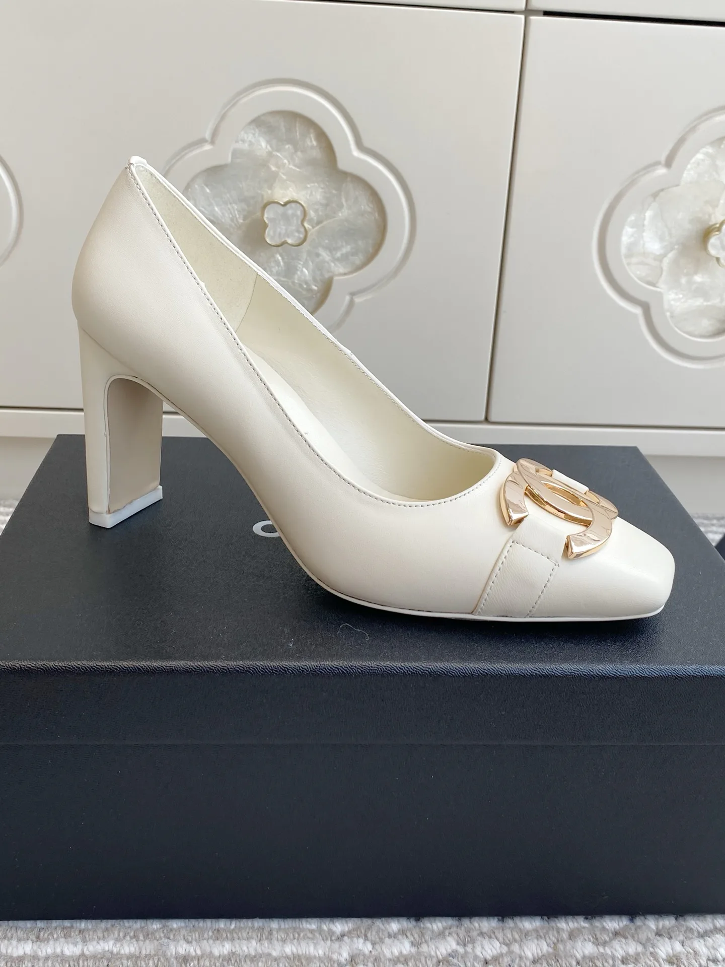 Туфли Женские Chanel 16869468