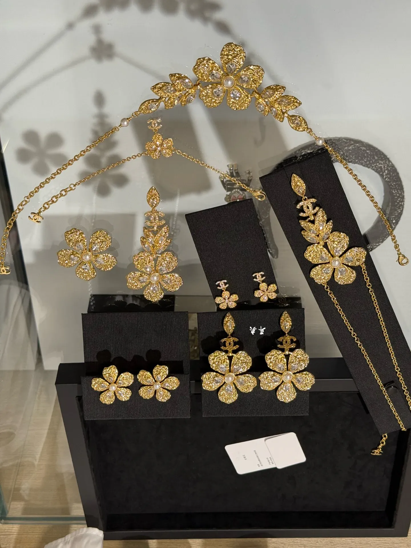 Бижутерия Chanel 5623899