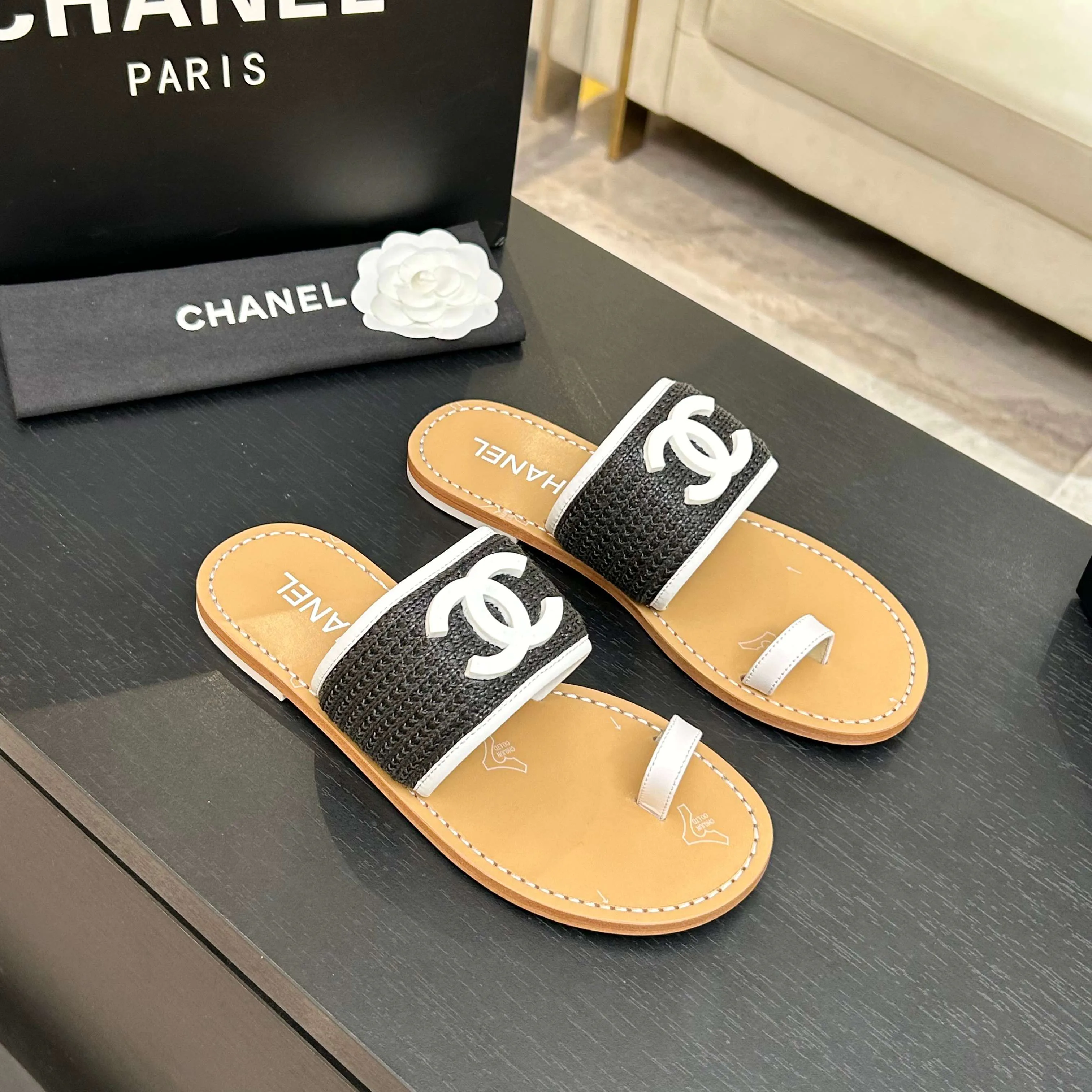 Сандалии Женские Chanel 11776656
