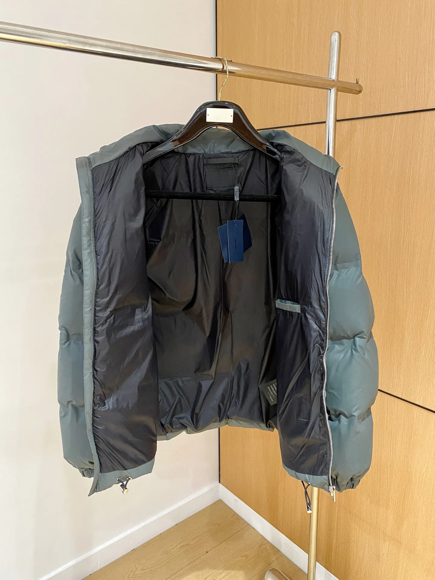 Куртки И Пуховики Мужские Prada 1860132