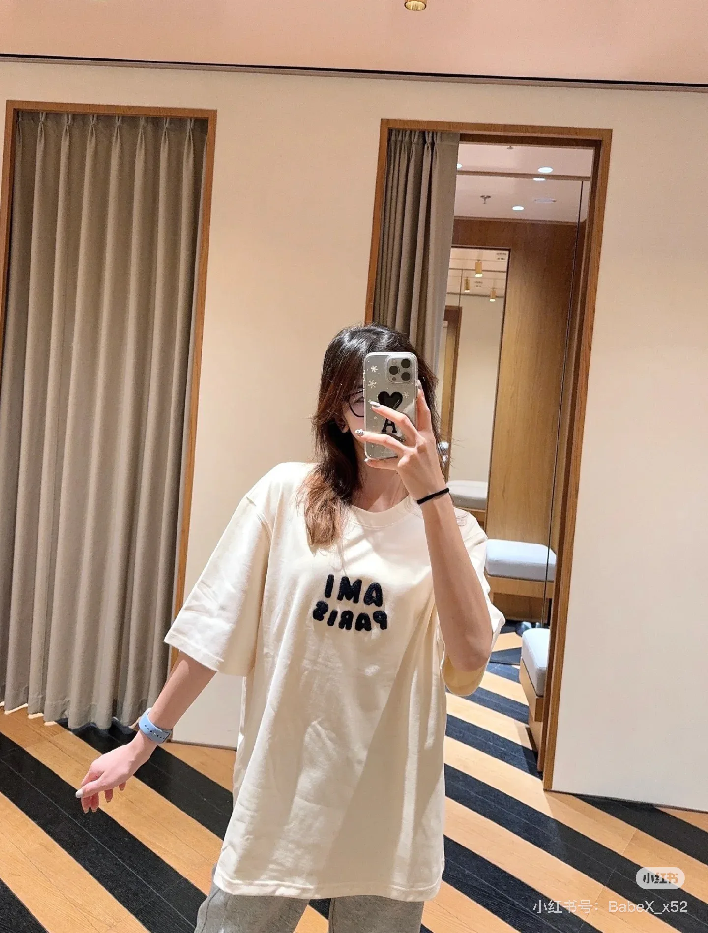 Футболки Женские Ami Paris 34721