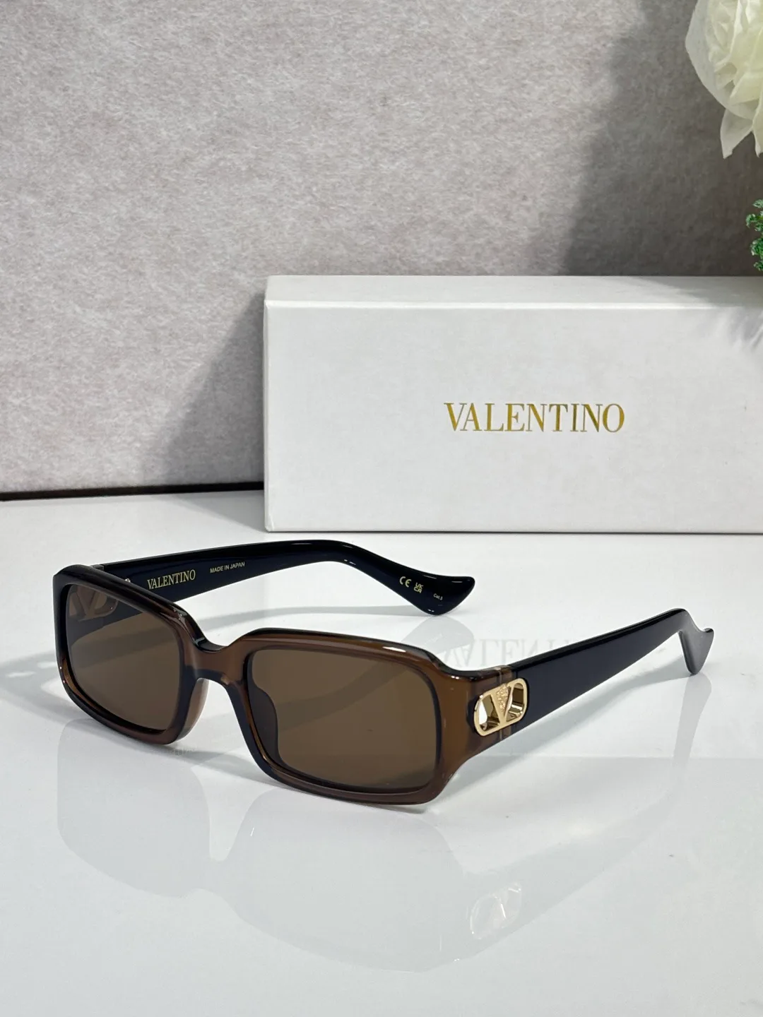Очки Valentino 18059593