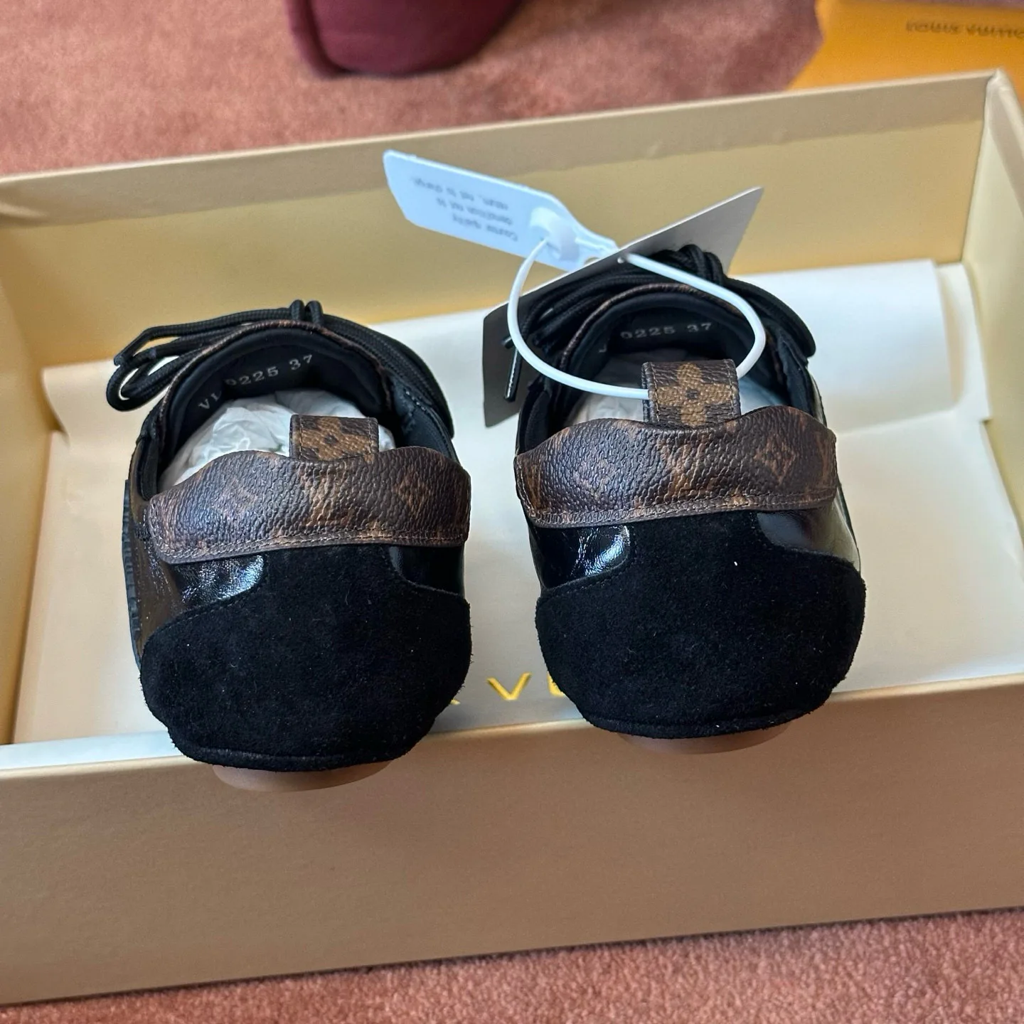 Кроссовки Женские Louis Vuitton 898834