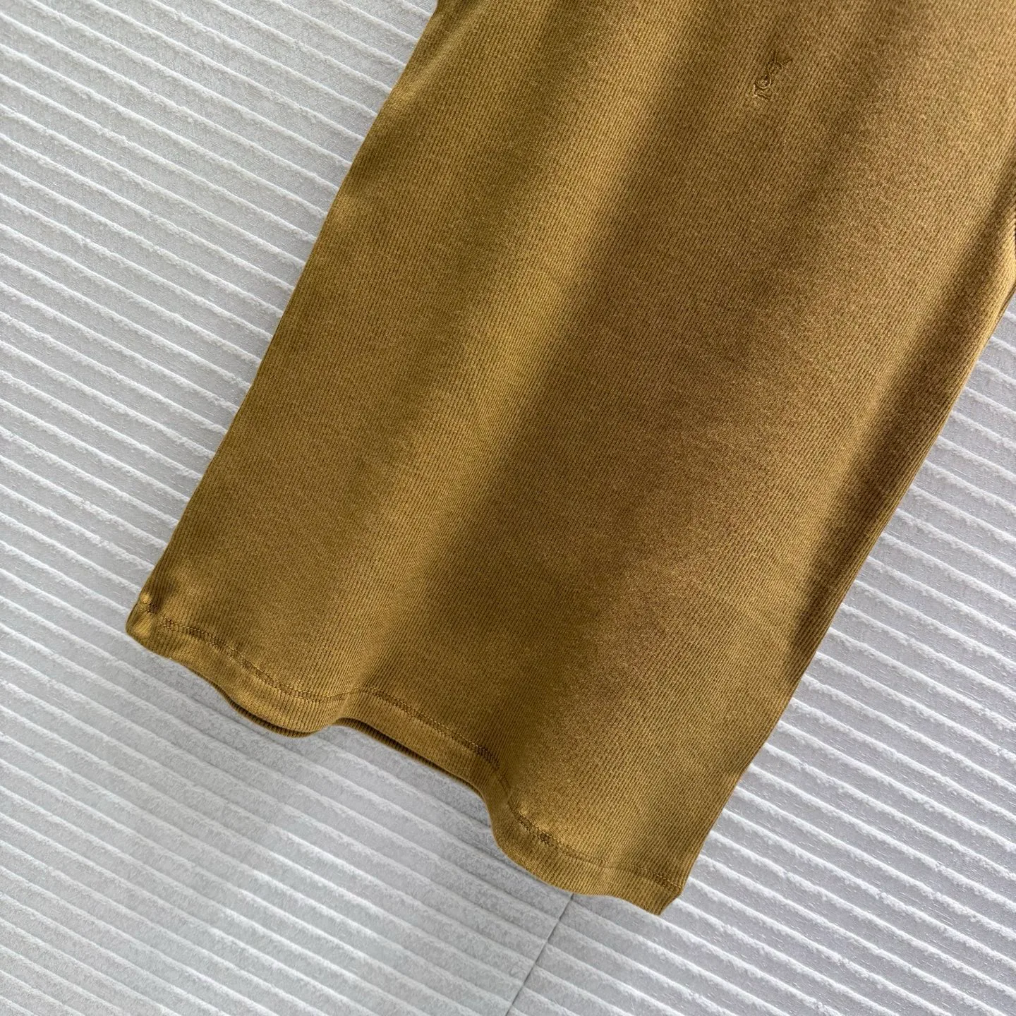 Топы Женские Saint Laurent 11400170