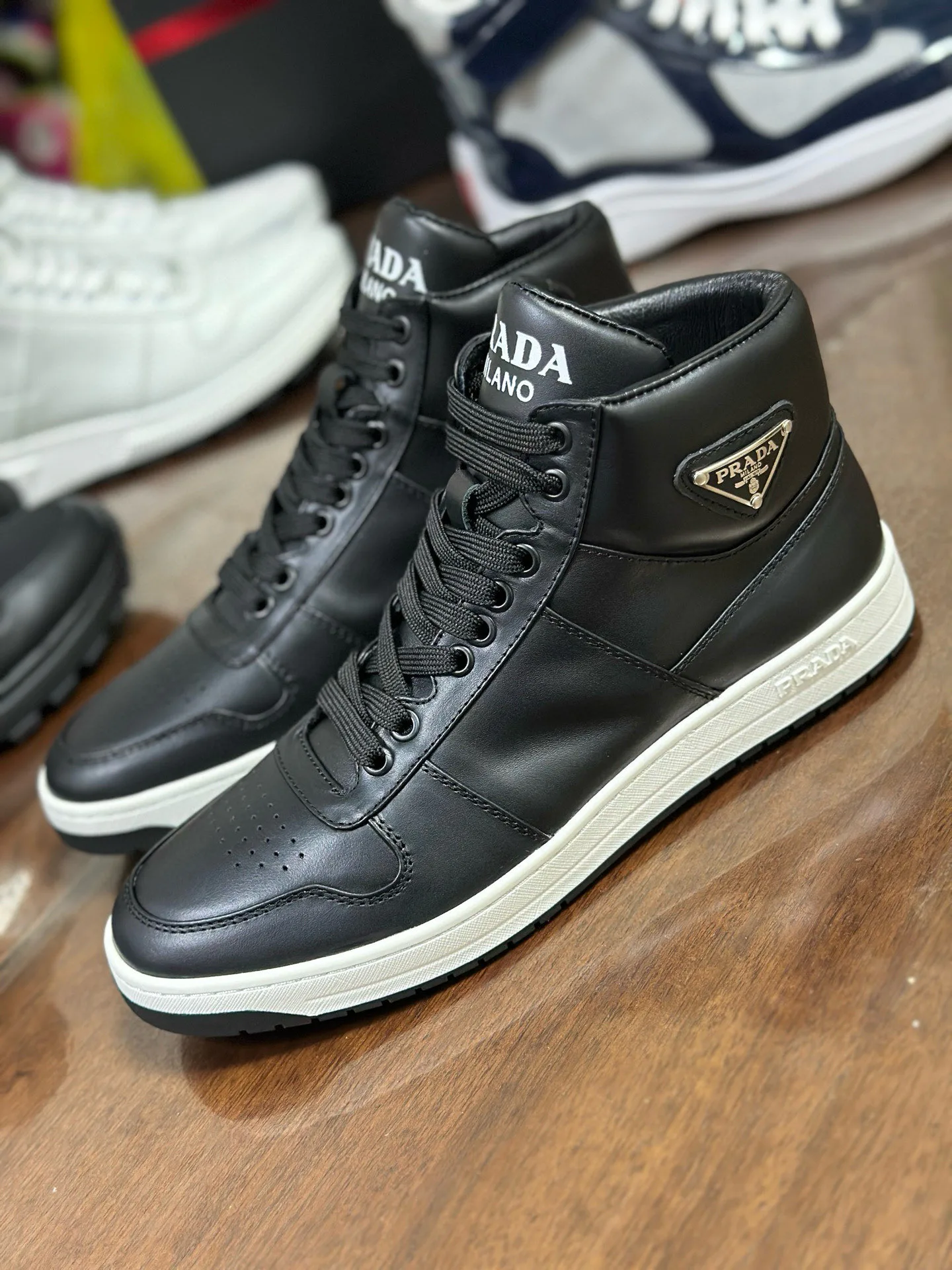 Кроссовки Мужские Prada 4193304