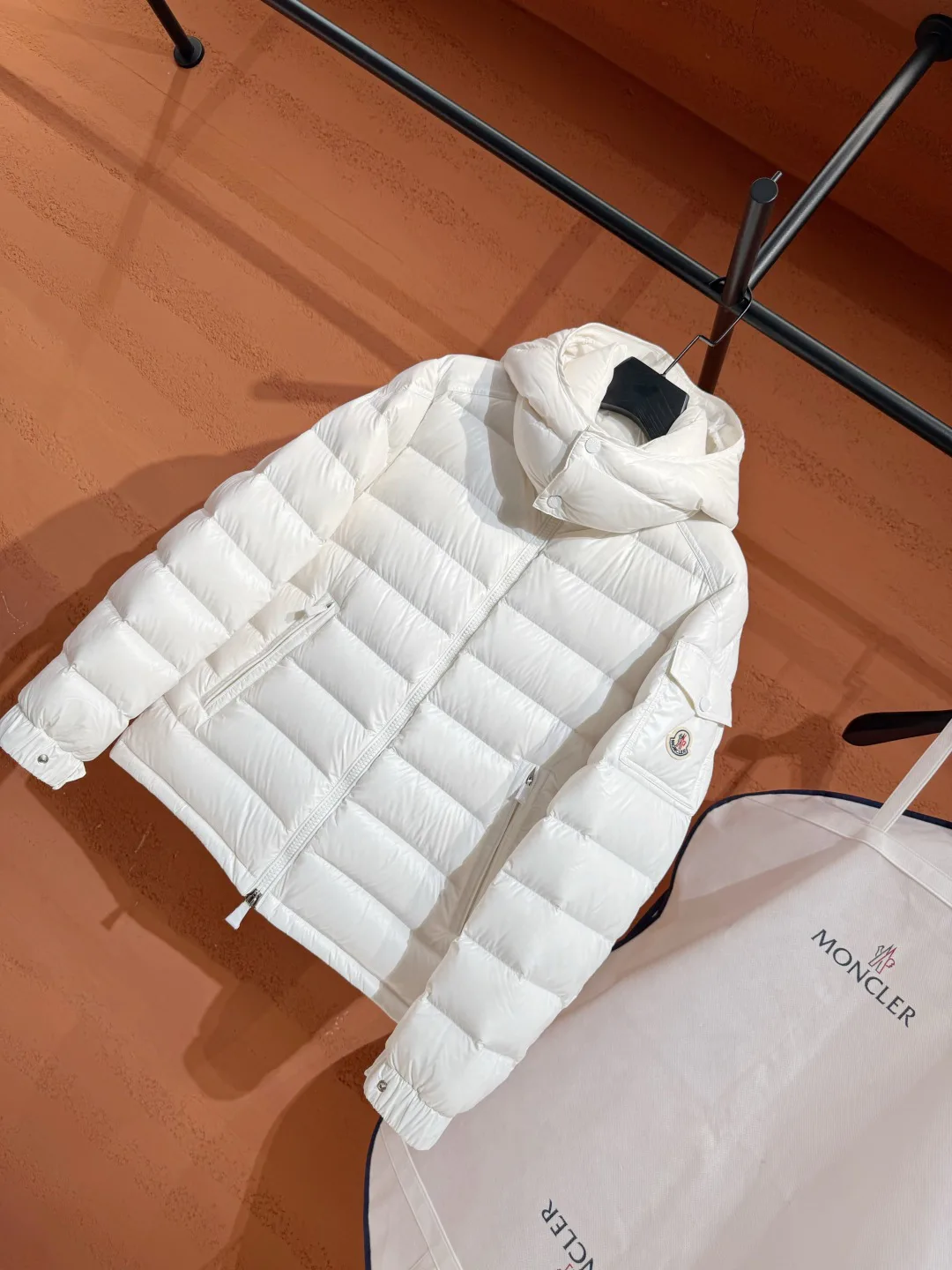 Куртки И Пуховики Женские Moncler 18237476