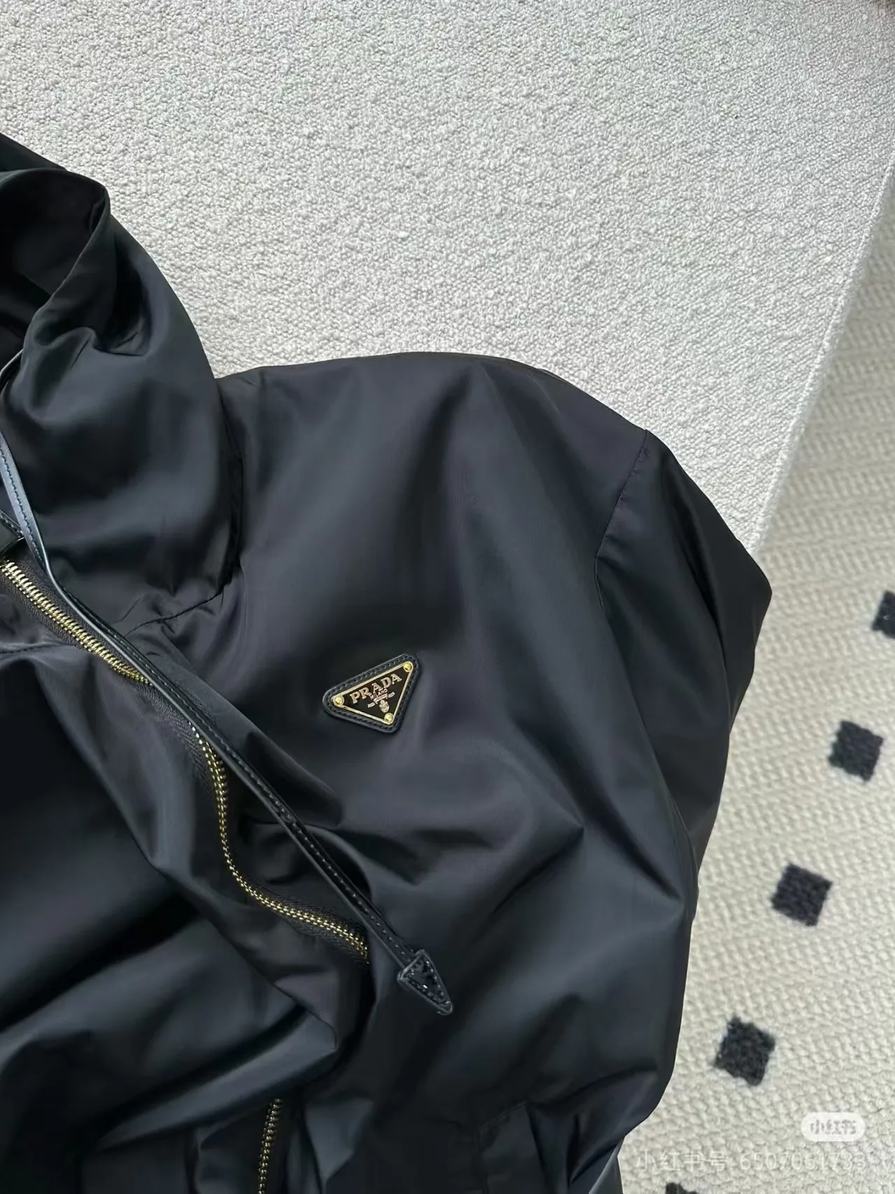 Куртки И Пуховики Женские Prada 20186