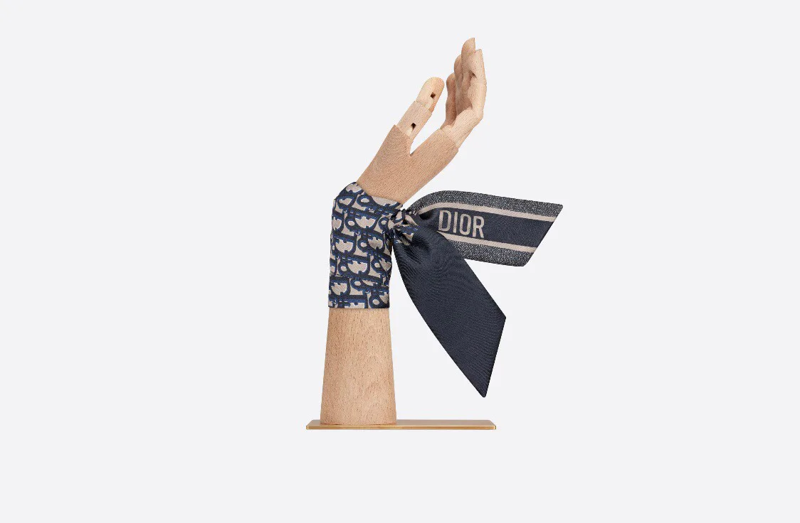 Платки Christian Dior 11882979