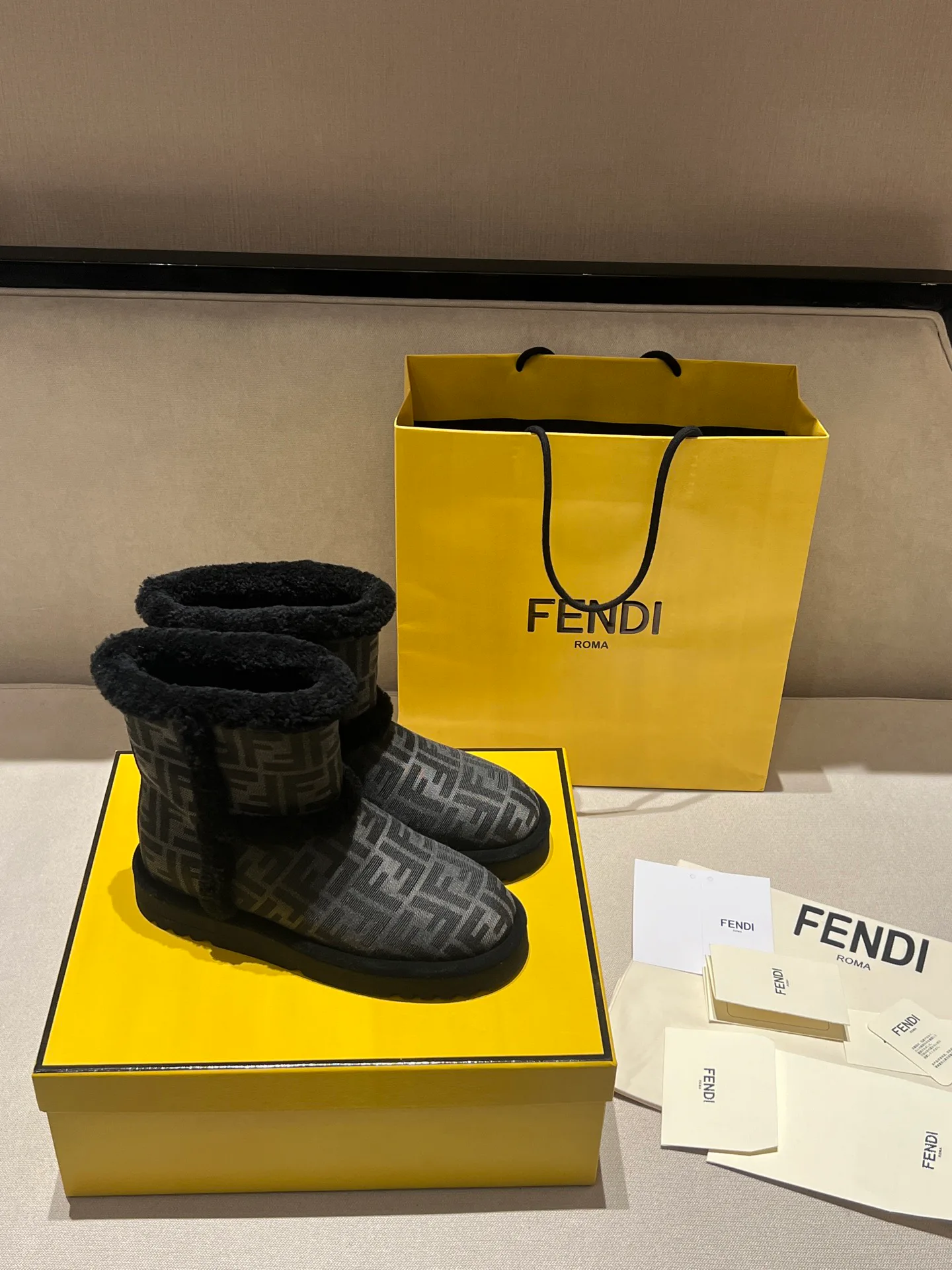 Угги Женские Fendi 1469098