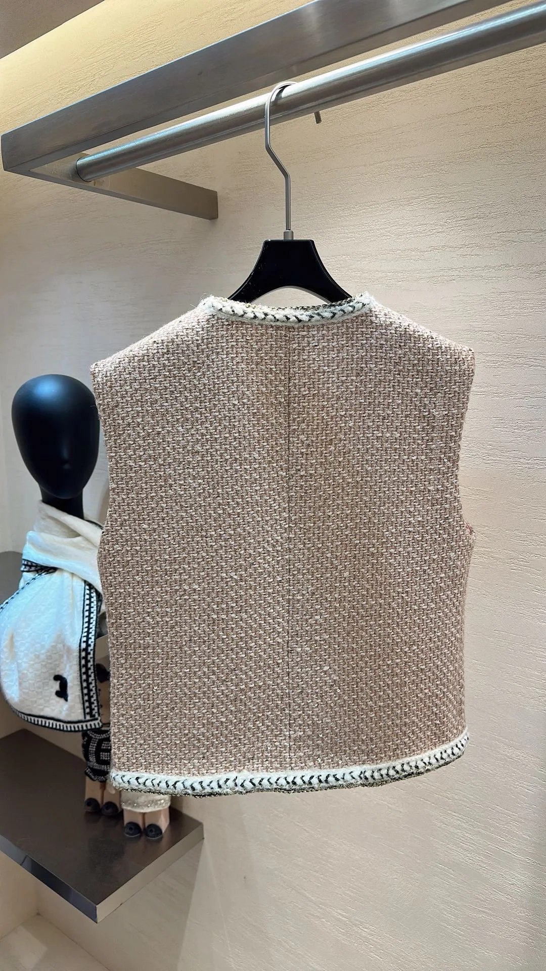 Жилеты Женские Chanel 9536191