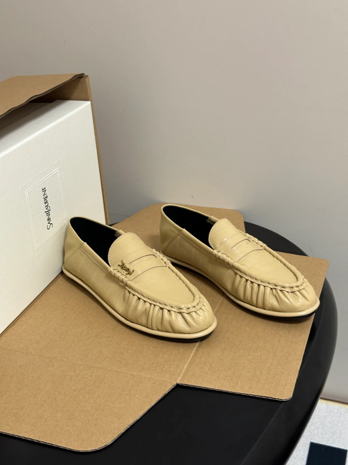 Лоферы И Мокасины Женские Saint Laurent 18049120