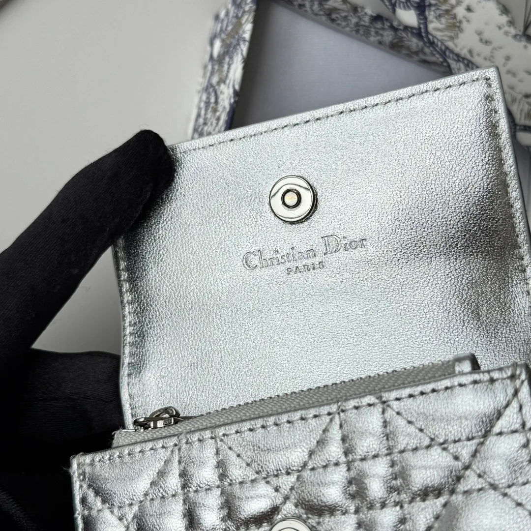 Клатчи Женские Christian Dior 18957132
