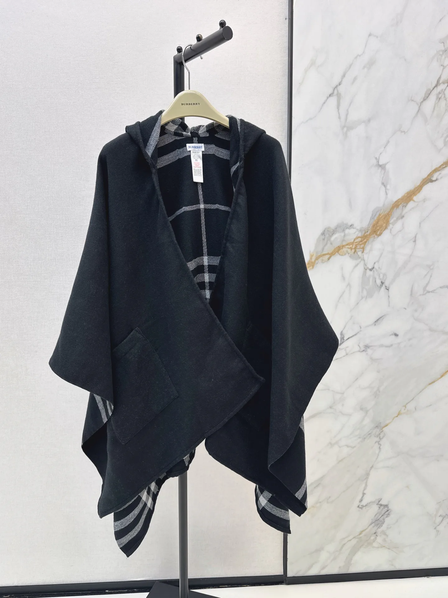 Пальто Женские Burberry 18031534
