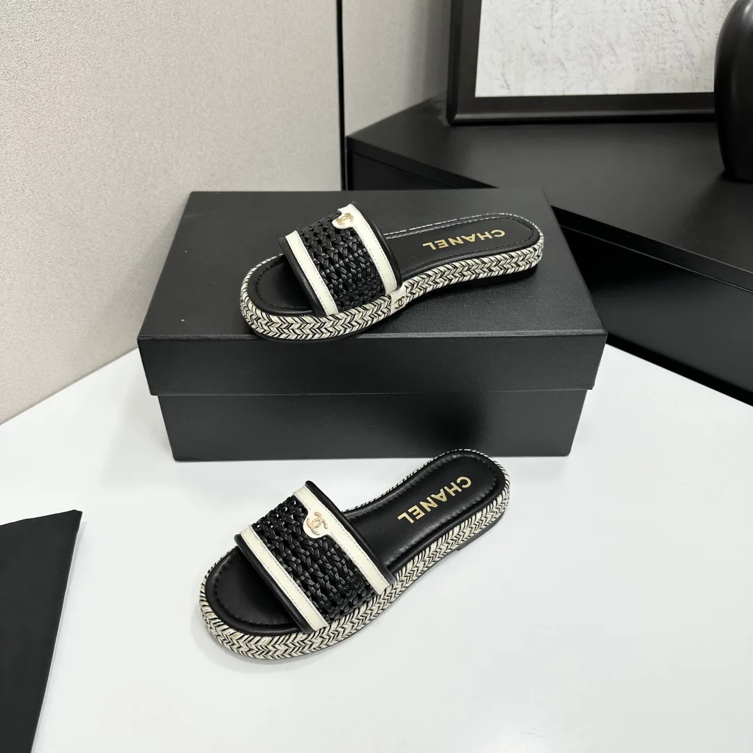 Туфли Женские Chanel 8999644