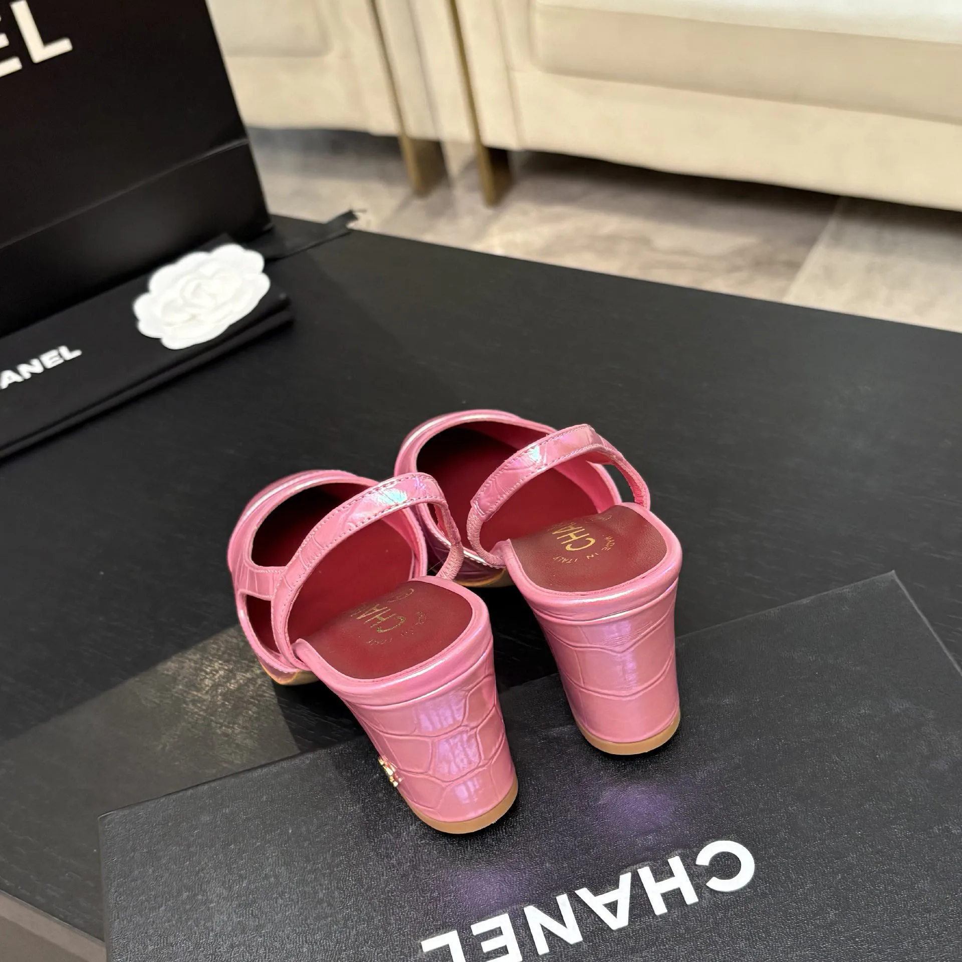 Босоножки Женские Chanel 19255441