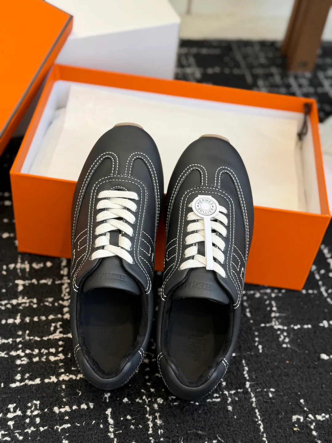 Кроссовки Женские Hermes 11540527