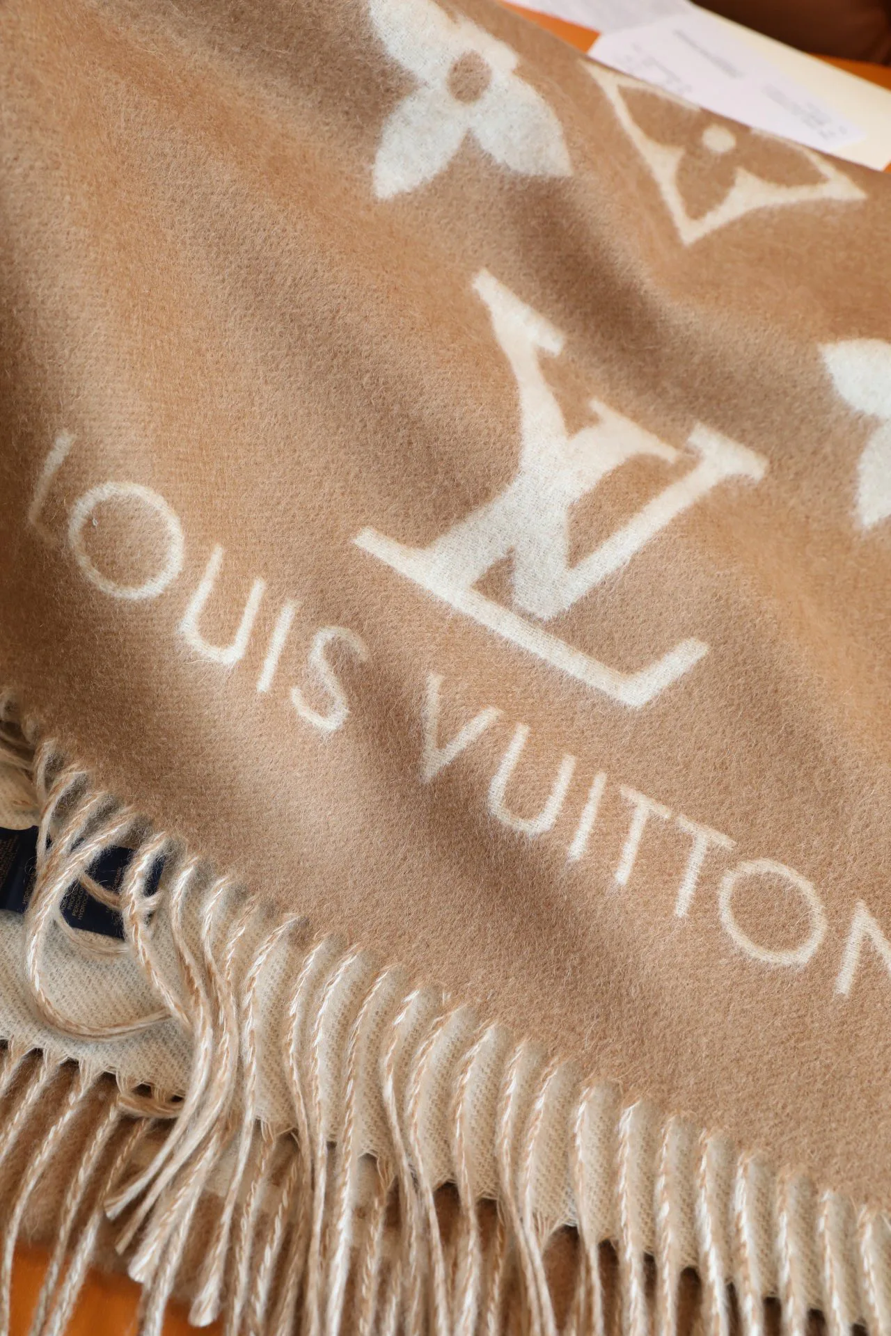 Шарфы Louis Vuitton 136859