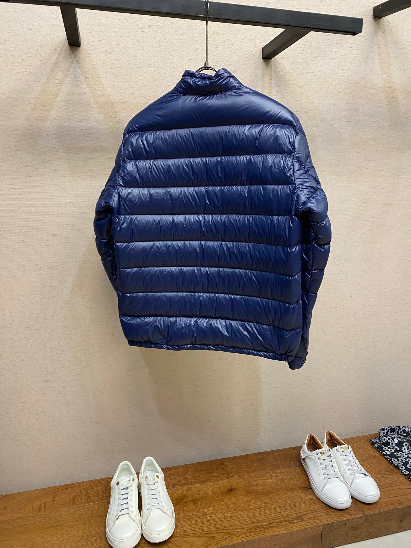 Куртки И Пуховики Мужские Moncler 915460