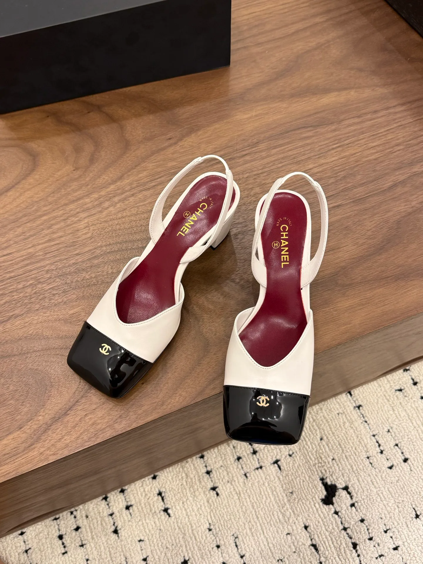 Туфли Женские Chanel 13230749