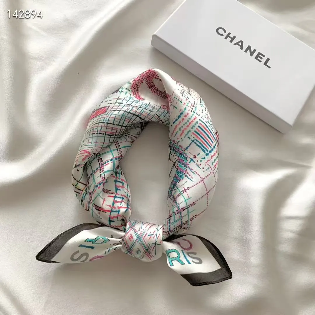Платки Chanel 11762615