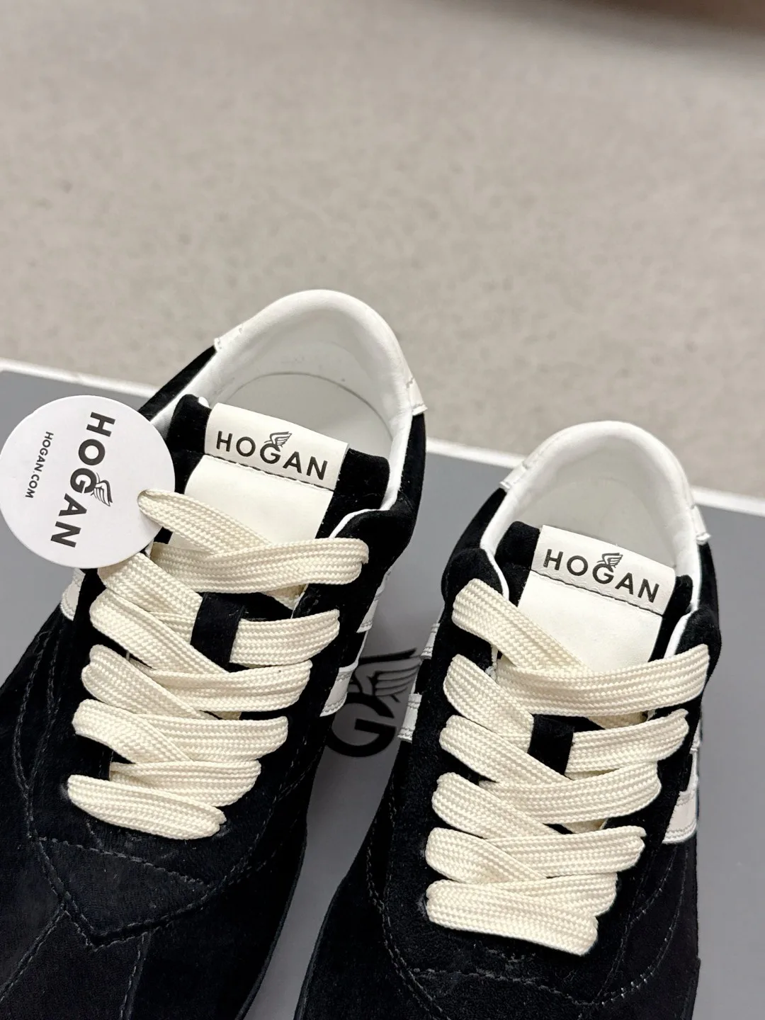 Кроссовки Женские Hogan 13077341