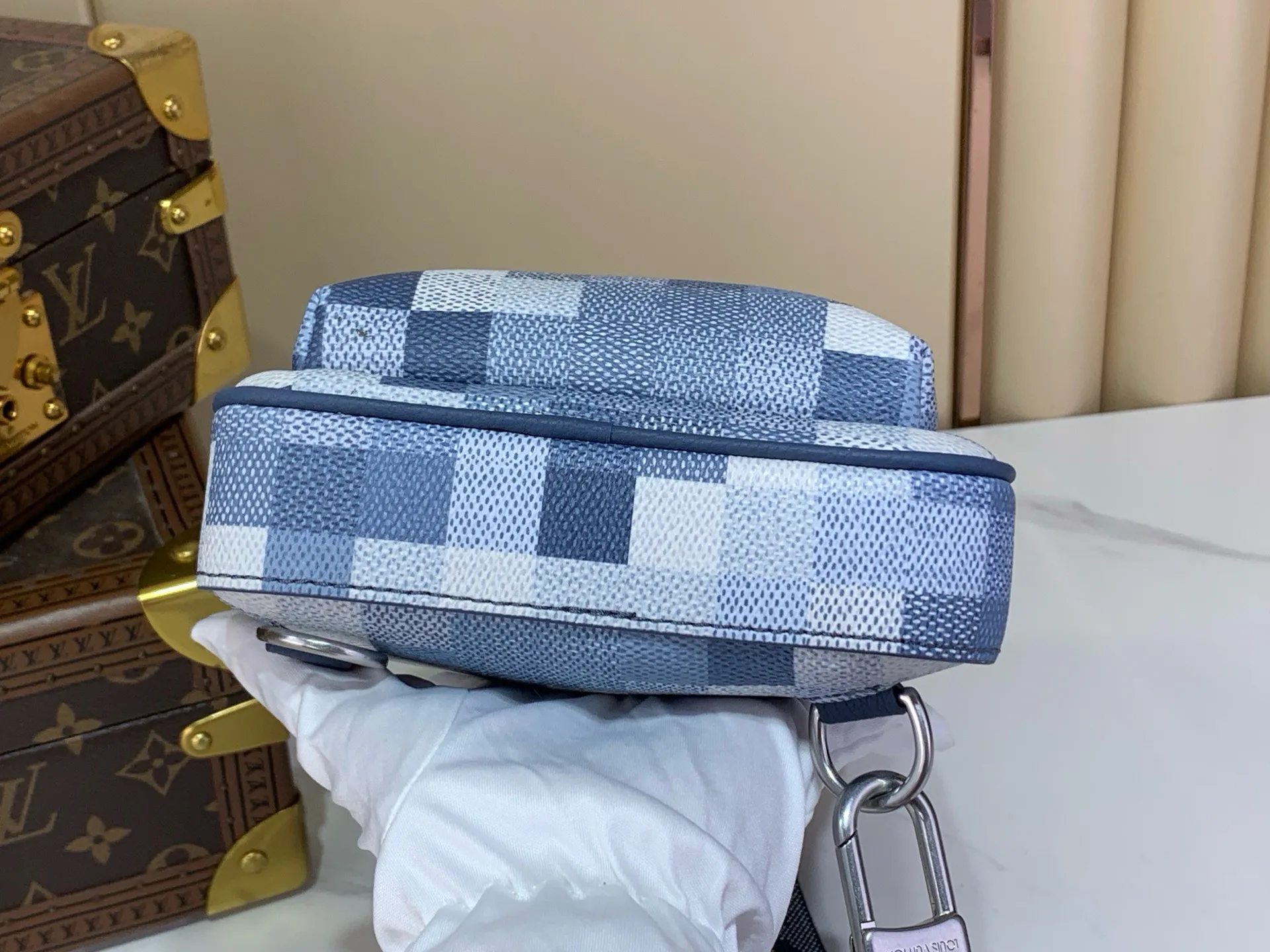 Поясные Сумки Мужские Louis Vuitton 15090772