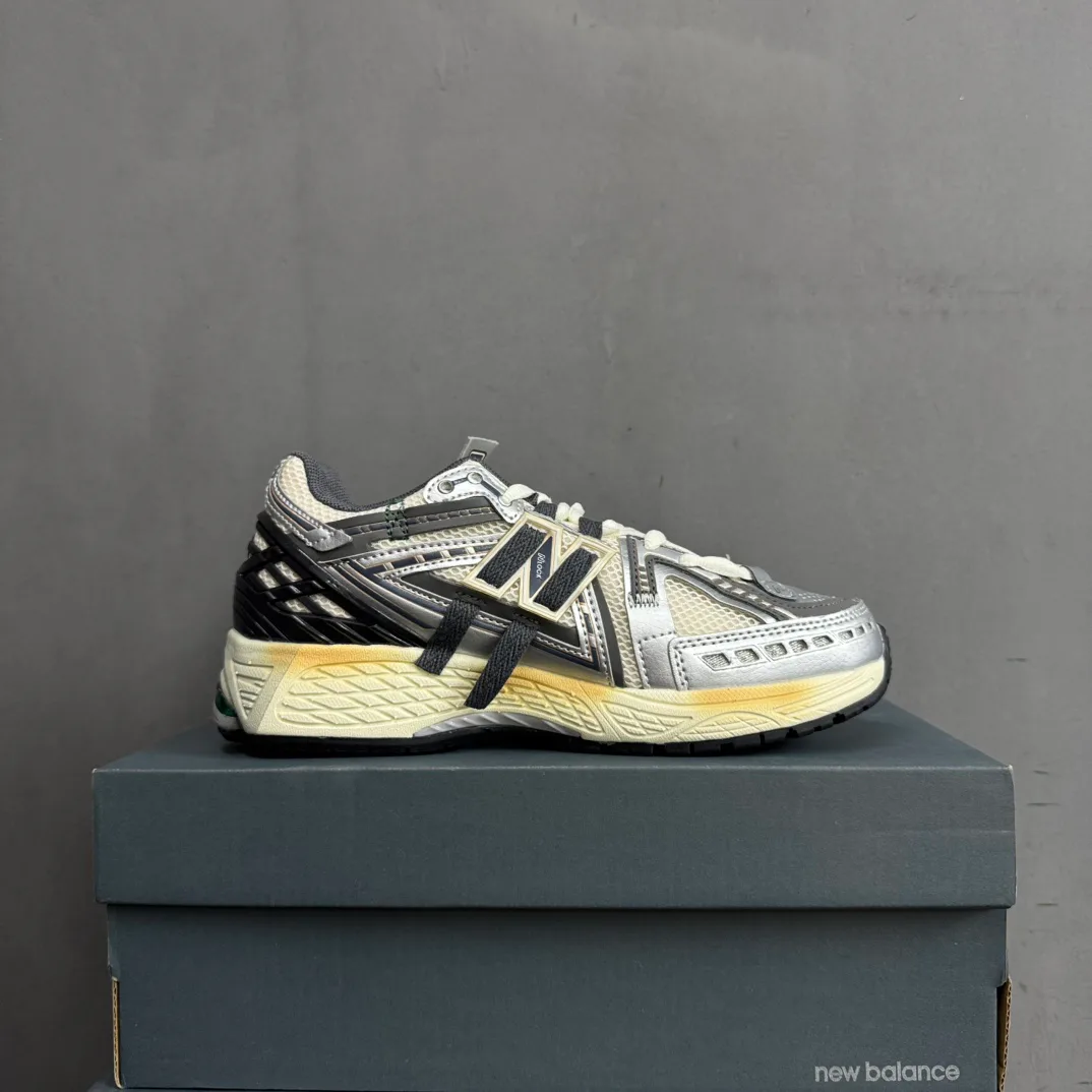 Кроссовки Женские New Balance 17917133